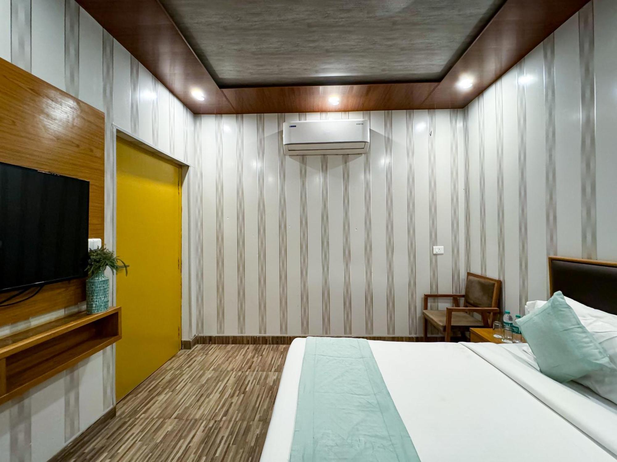 The White Oak Corbett Spa & Resort Rāmnagar Exterior foto