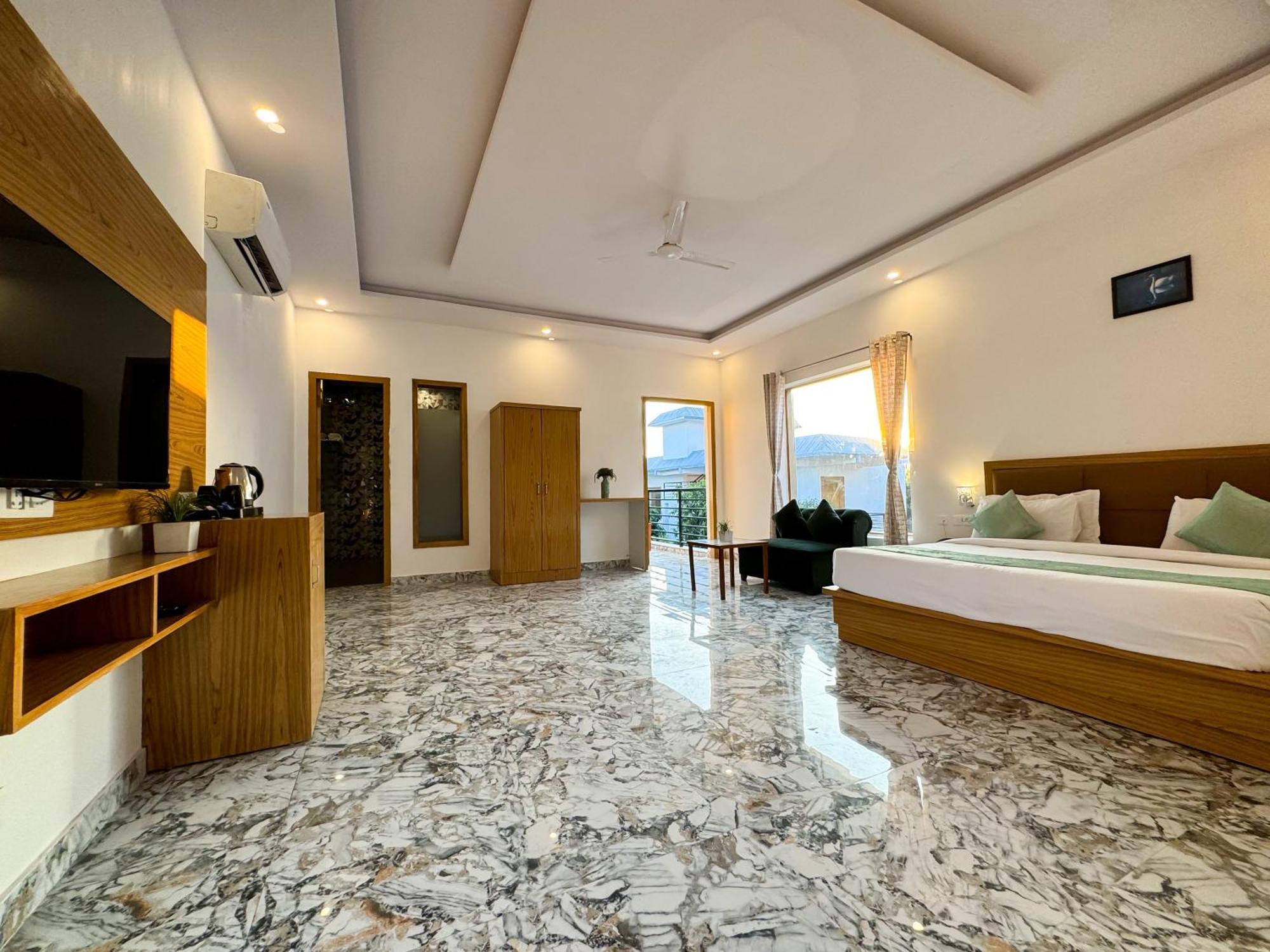 The White Oak Corbett Spa & Resort Rāmnagar Exterior foto
