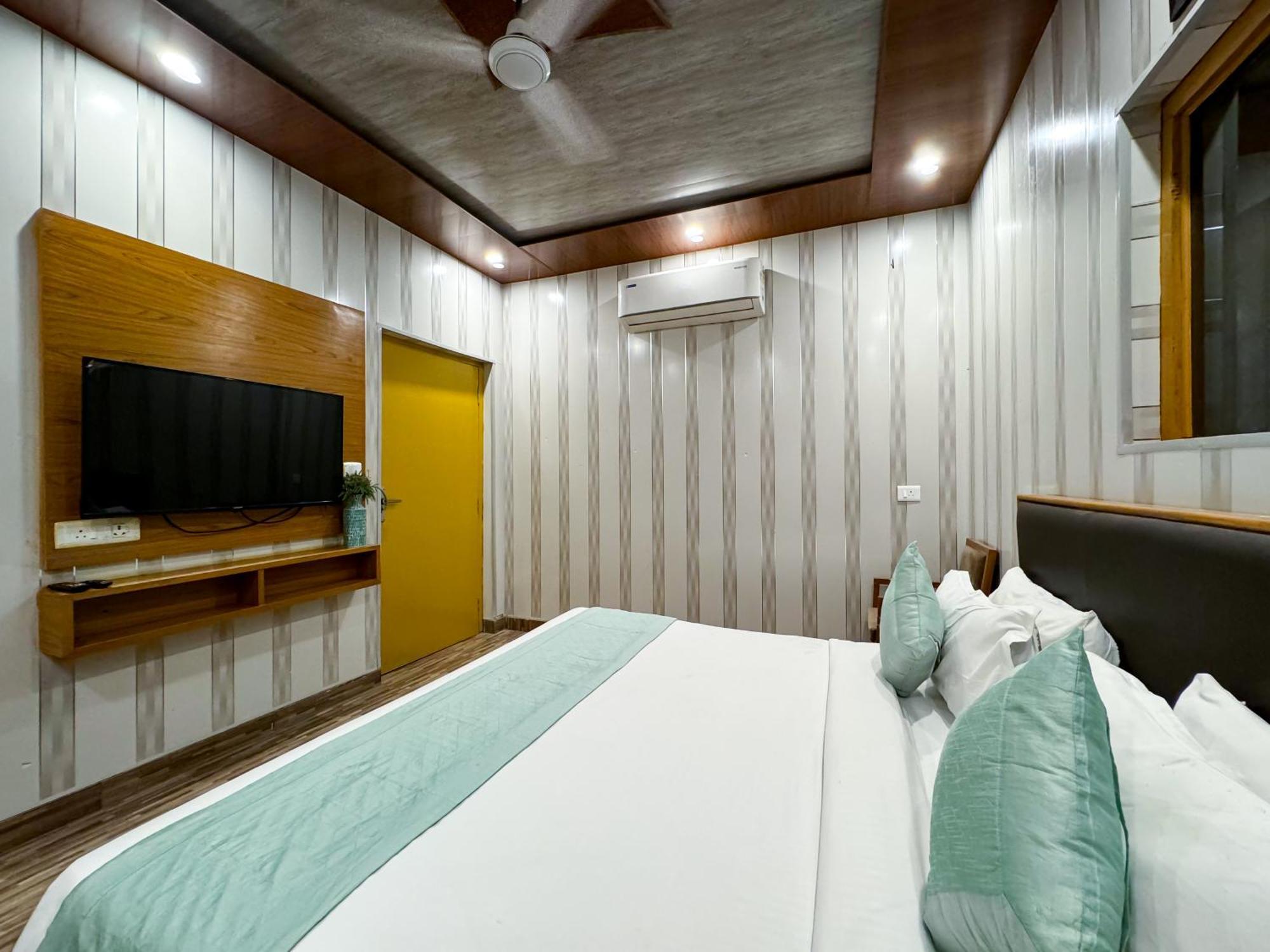 The White Oak Corbett Spa & Resort Rāmnagar Exterior foto