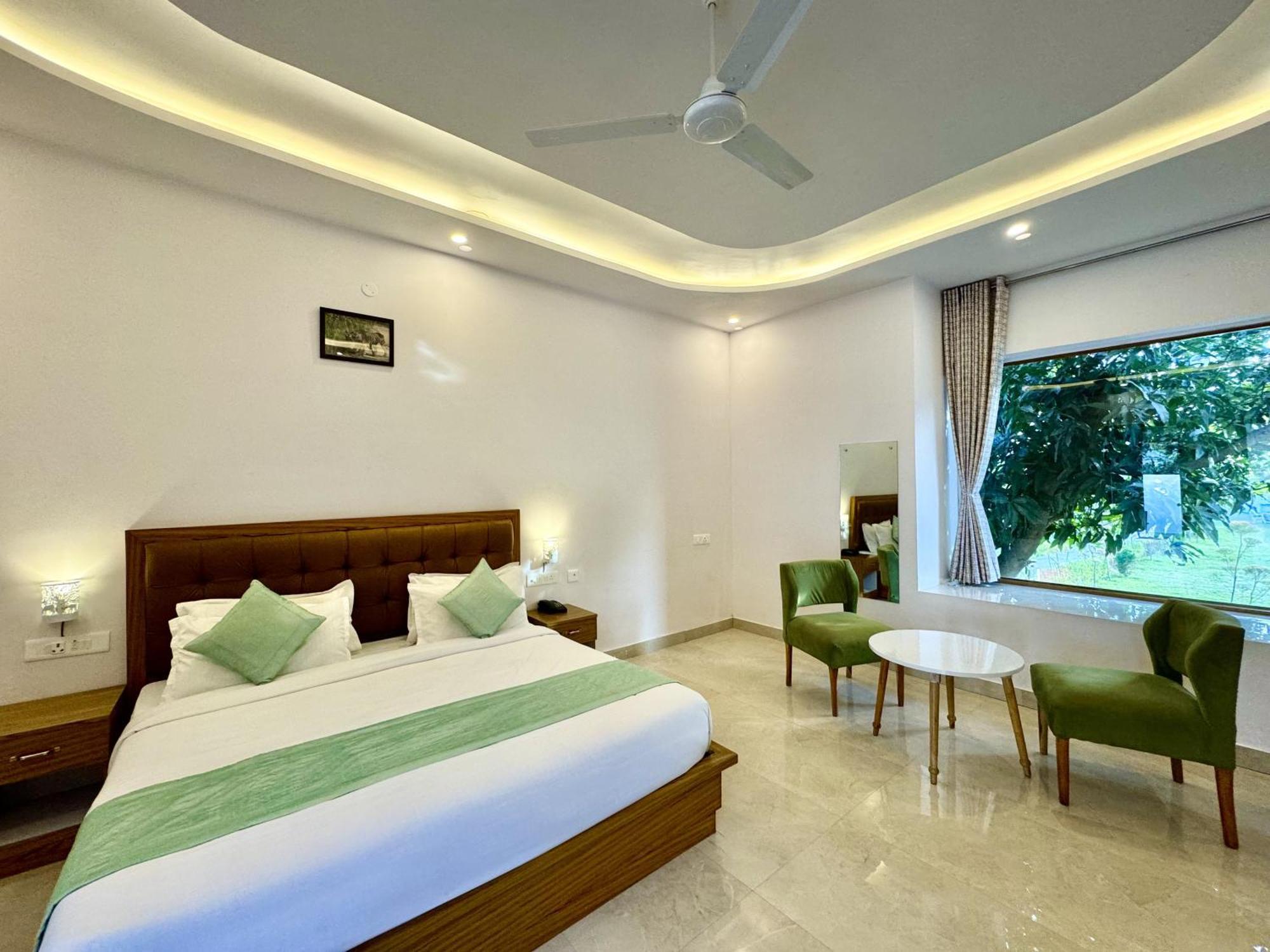 The White Oak Corbett Spa & Resort Rāmnagar Exterior foto