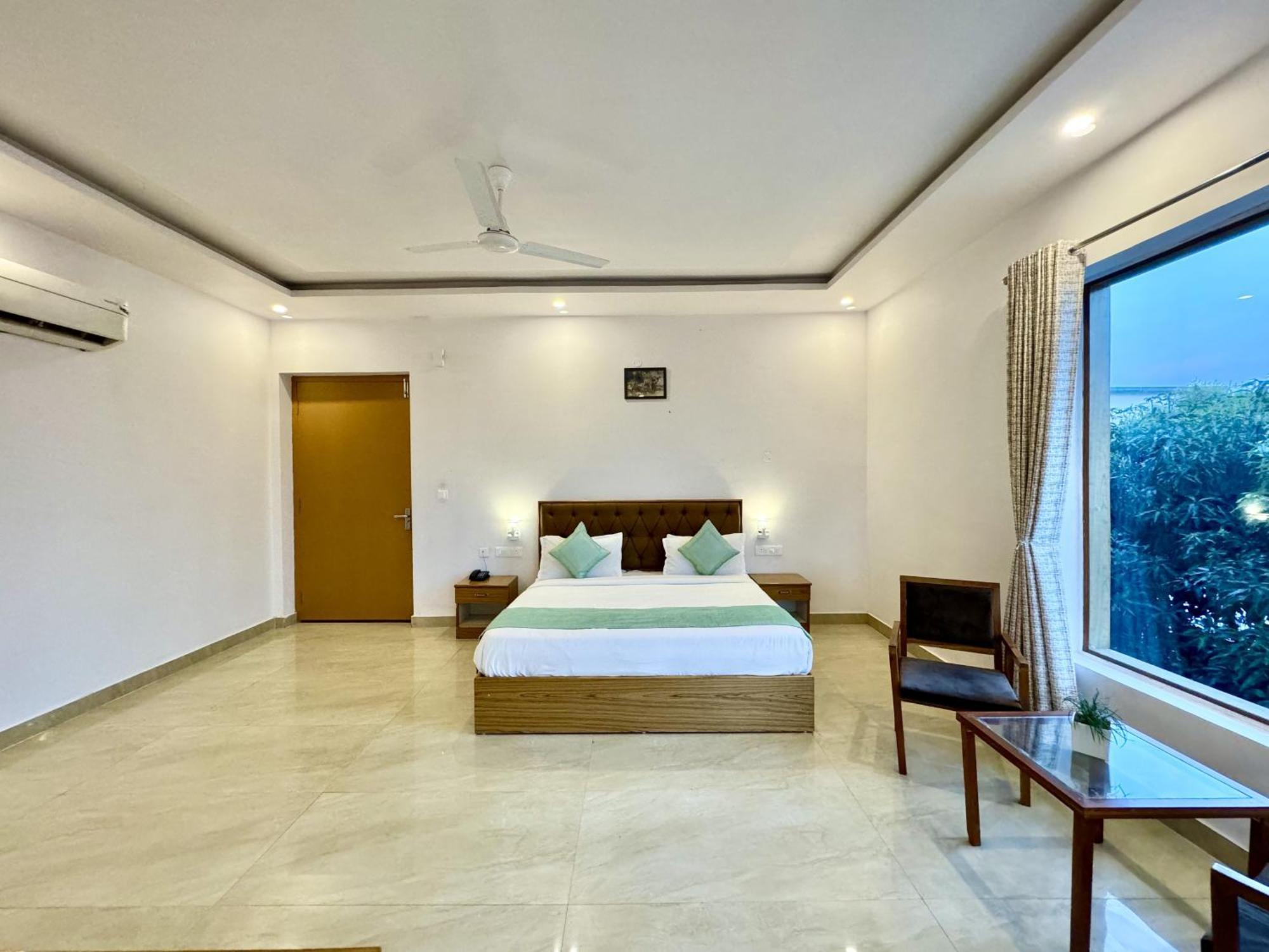 The White Oak Corbett Spa & Resort Rāmnagar Exterior foto